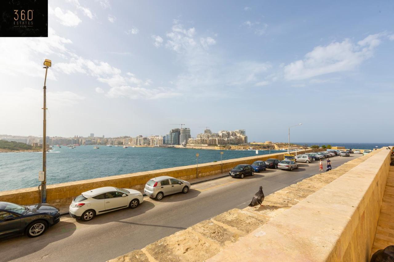 Seafront - Top Location, Top Floor With Wifi & Ac By 360 Estates Валлетта Екстер'єр фото
